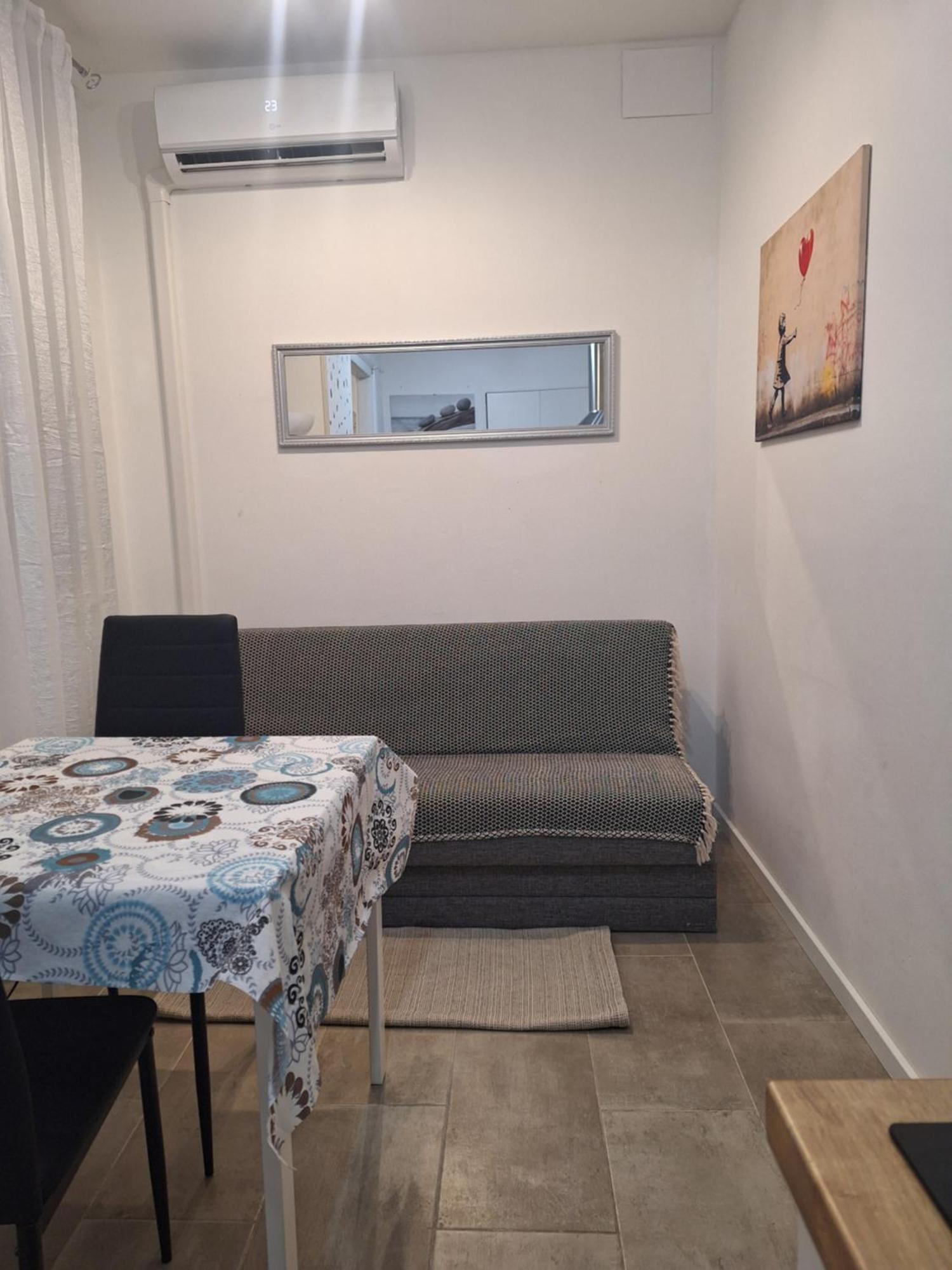 Ferienwohnung City Studio Rijeka Zimmer foto